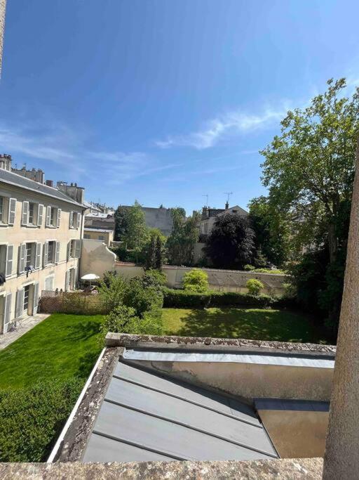 Chateau Versailles A 10 Min A Pied Apartment Bagian luar foto